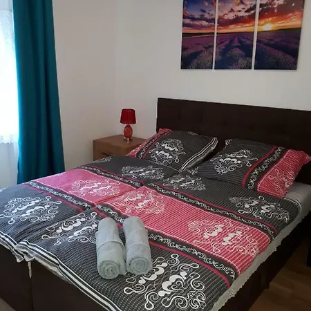 Lawendowy Zakatek - * Lewin Klodzki